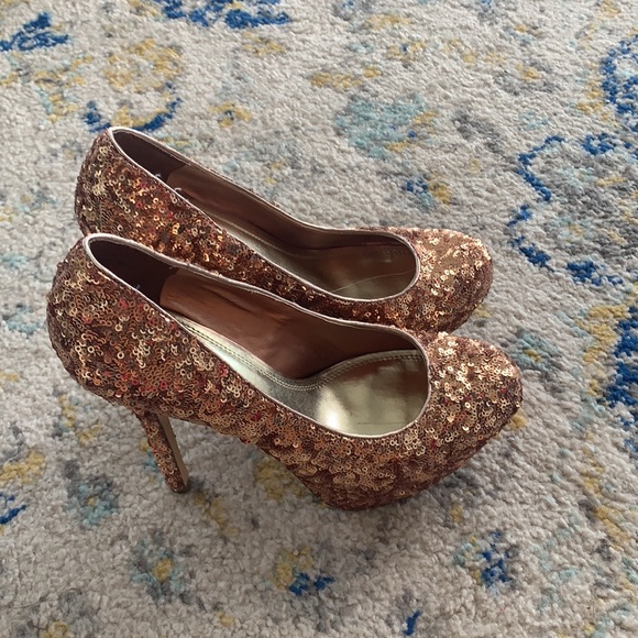 Bakers rose gold sequin high heels - Picture 10 of 10